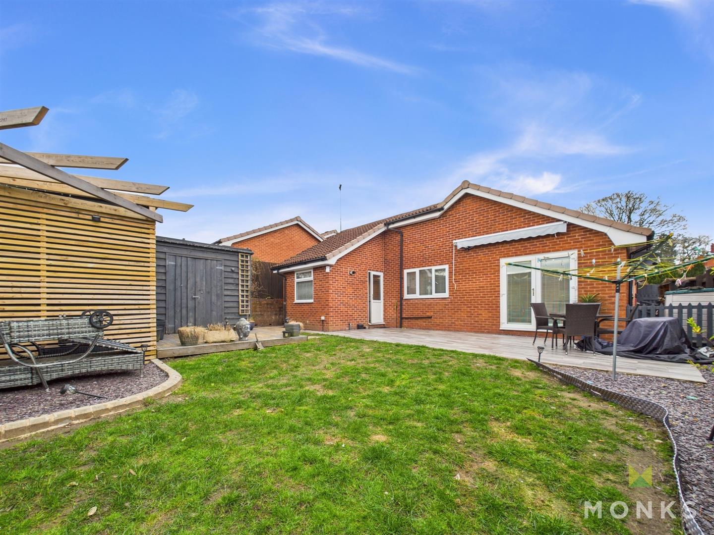 29 Hampton Fields, Oswestry, SY11 1TL For Sale